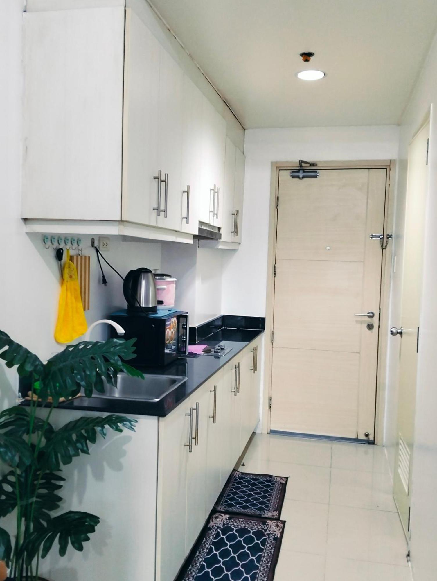 Glenda Place Aurum At Sea Residences Near Moa Pasay Exterior photo